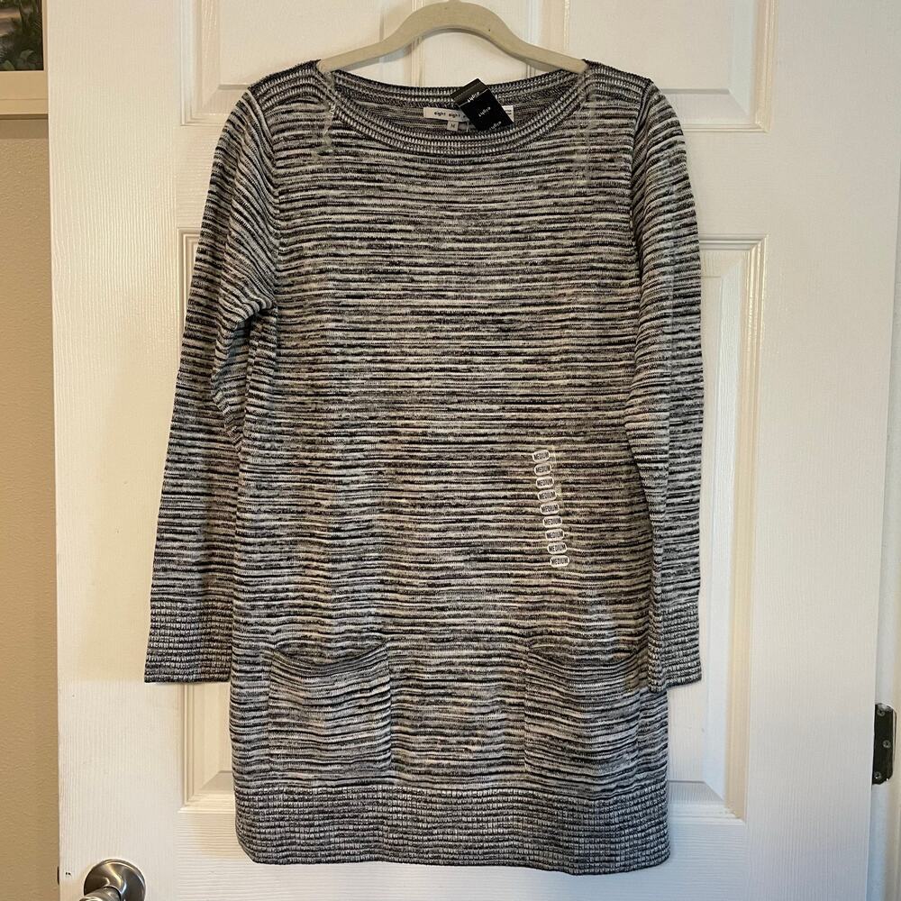 NWT eight eight eight Size M, Black /Gray cotton tunic sweater, long sleeves